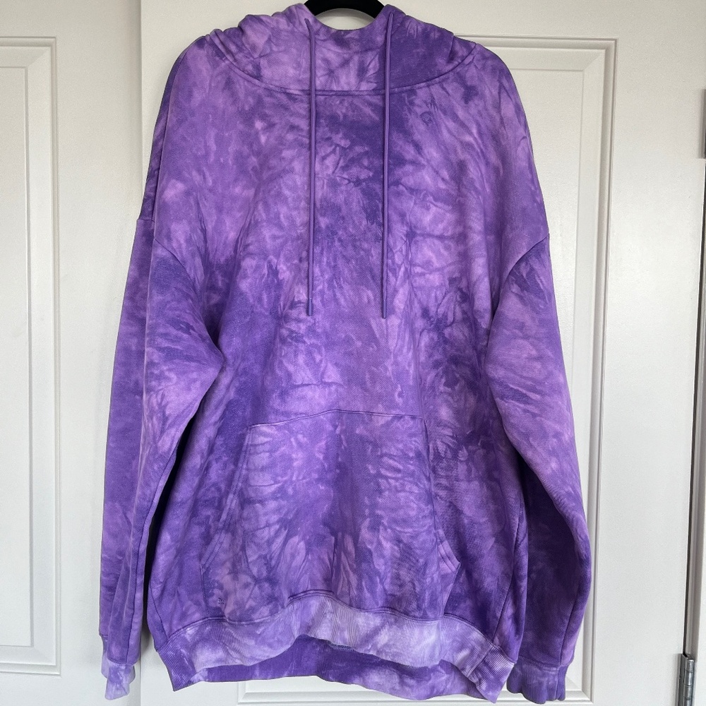 Balance Athletica / Vitality Men's Verse Hoodie